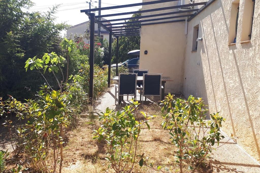 Les Pucines Bis Bas De Villa 29 M2 Luxe Rez De Jardin Climatisation Plein Sud シス・フール・レ・プラージュ エクステリア 写真