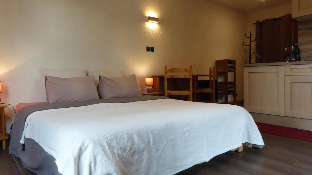 Les Pucines Bis Bas De Villa 29 M2 Luxe Rez De Jardin Climatisation Plein Sud シス・フール・レ・プラージュ エクステリア 写真