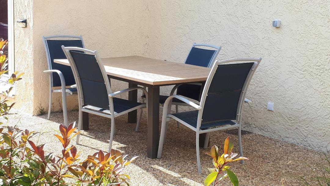 Les Pucines Bis Bas De Villa 29 M2 Luxe Rez De Jardin Climatisation Plein Sud シス・フール・レ・プラージュ エクステリア 写真